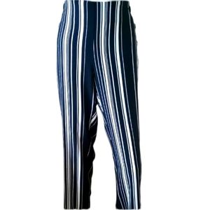 Soho Apparel Knit Pants in Medium